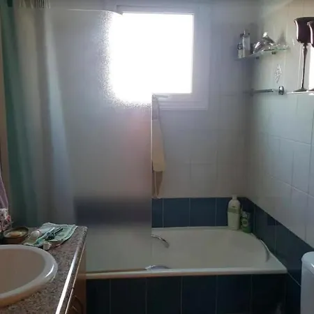 Privat bolig Charming Homestay With Pool *